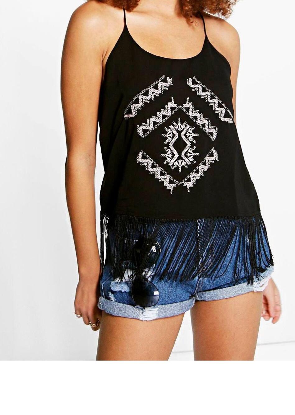 New ~ RAGA ~ Embroidered Tassel Hem Boho Cami Top Size M